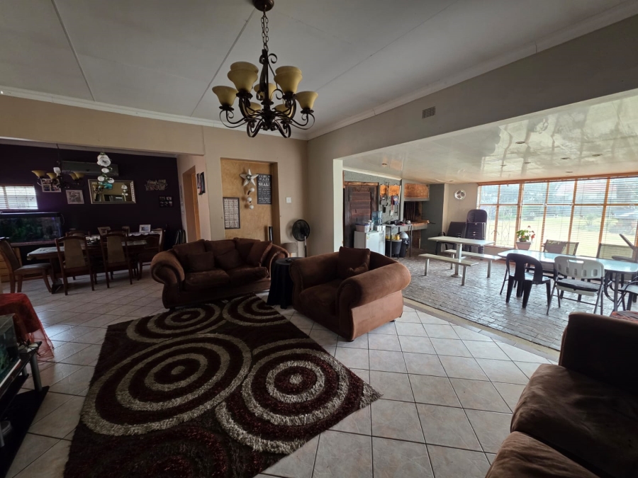 4 Bedroom Property for Sale in Sasolburg Ext 4 Free State